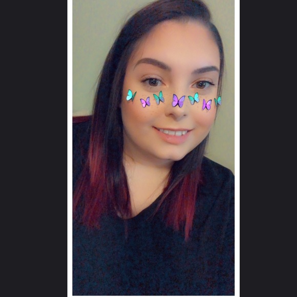 Meet your Posher, Sherry - Picture 9 of 12